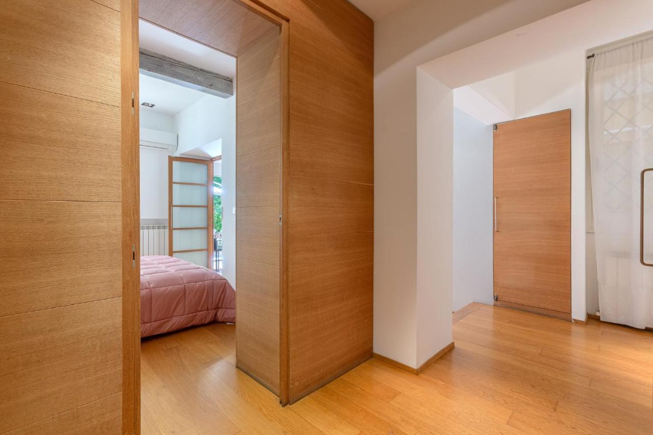 Pleasant Central Apartment With Garden โบโลญญา ภายนอก รูปภาพ