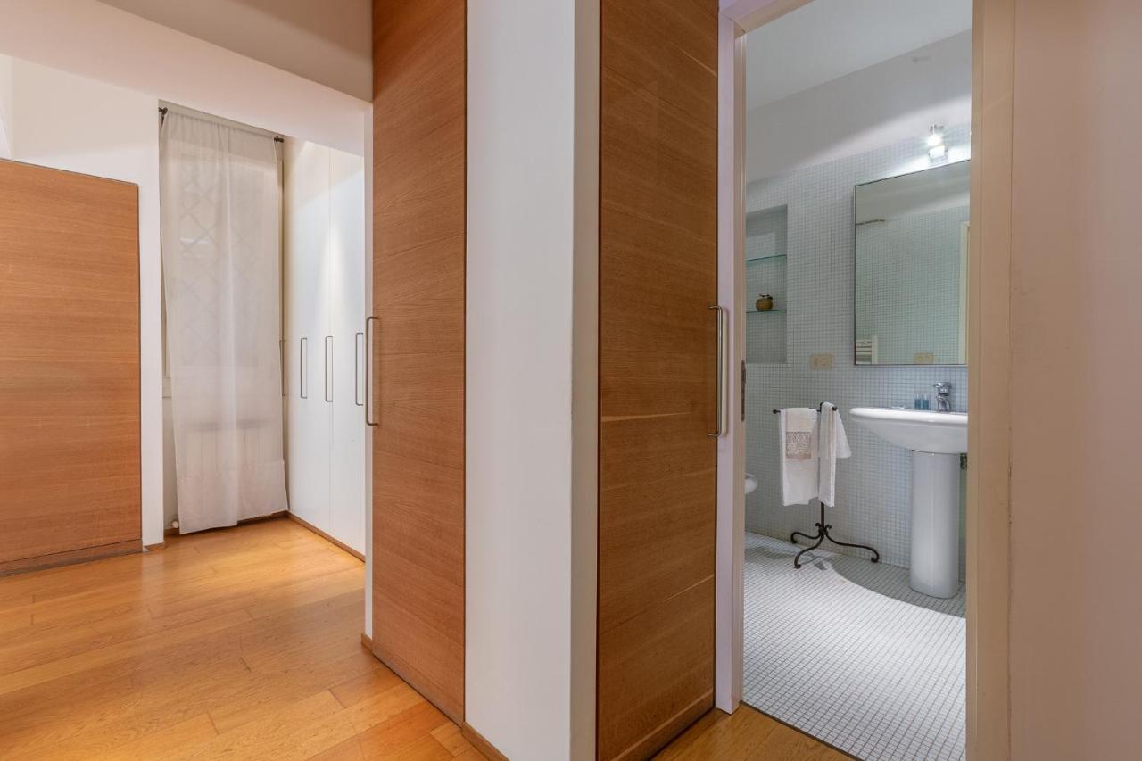 Pleasant Central Apartment With Garden โบโลญญา ภายนอก รูปภาพ